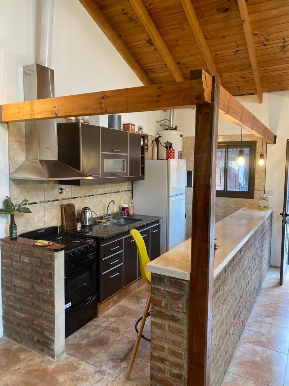 Casa Vivienda Familiar Ituzaingo Centro Parque *